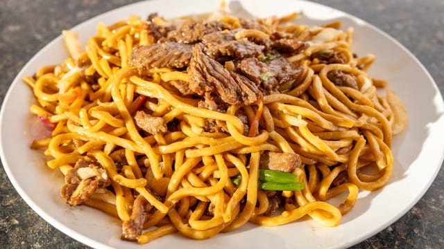 Beef Lo Mein.