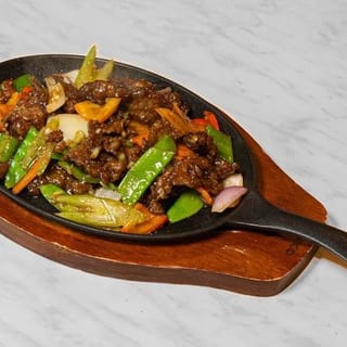 Black Pepper Beef Bento